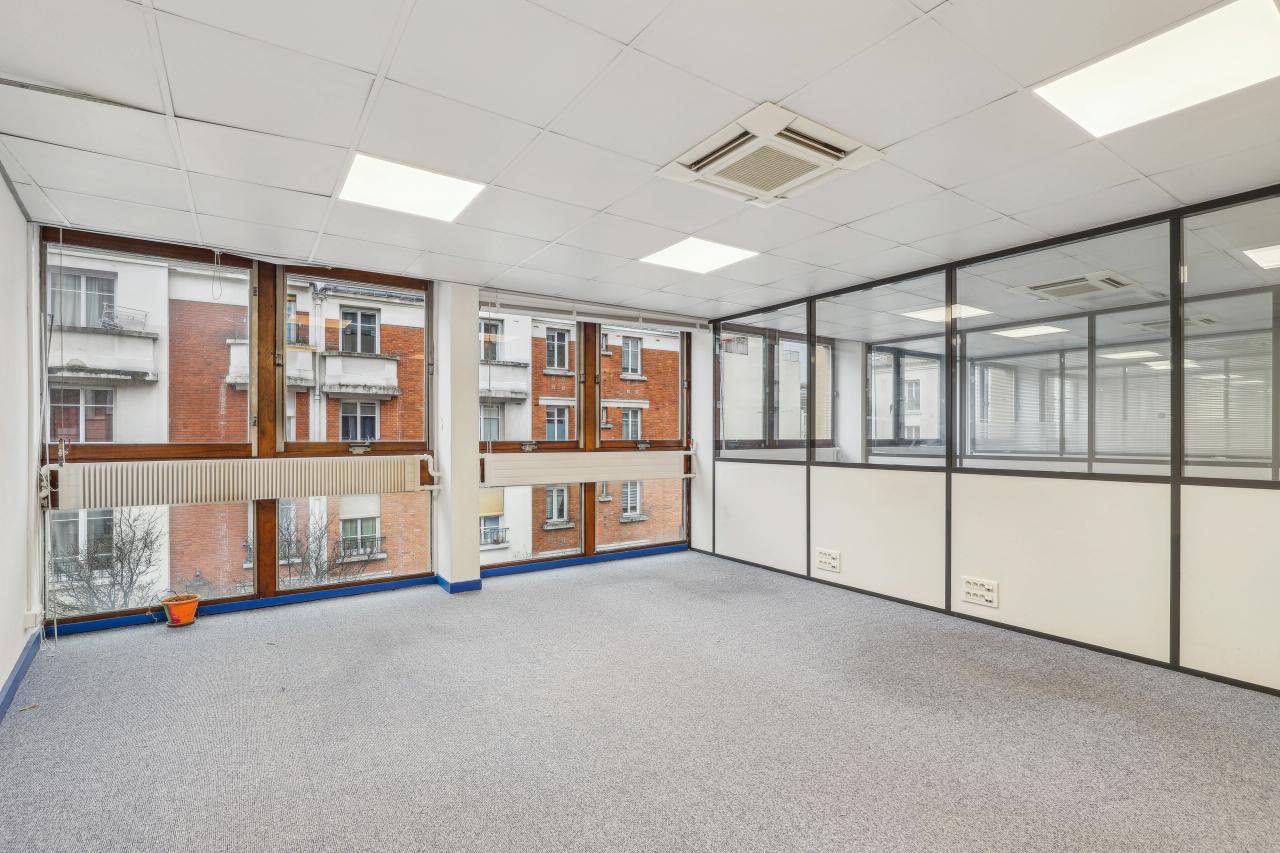 Bureau Paris 360m² Location bureau Paris OLBUR2428557 7